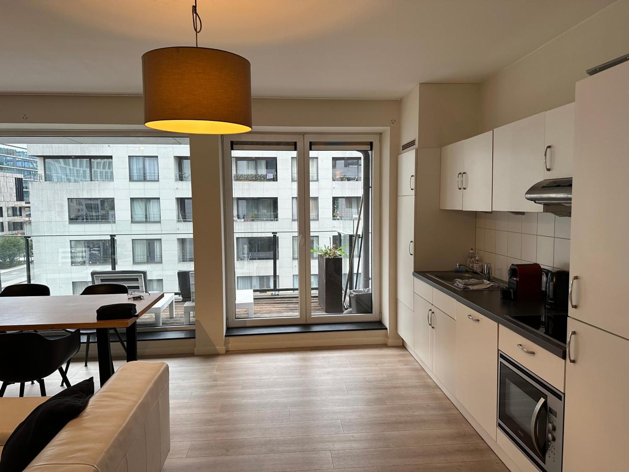 3 Bedroom Apartment In City Center With Balcony View บรัสเซลส์ ภายนอก รูปภาพ
